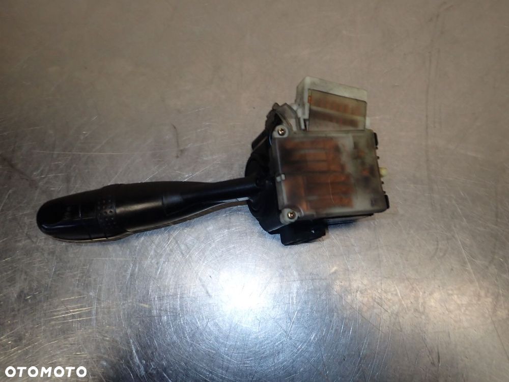 PRZEŁĄCZNIK ŚWIATEŁ TOYOTA RAV4 II LIFT 42010-173682 - 4