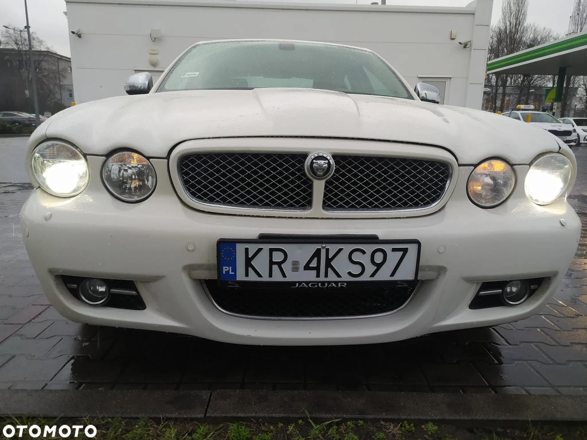 Jaguar XJ - 13
