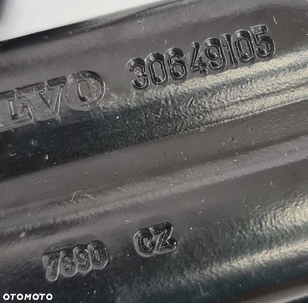 ZAWIAS RYGIEL BURTY KLAPY TYŁ VOLVO XC90 30649105 - 3