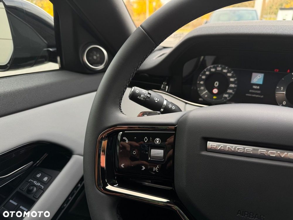 Land Rover Range Rover Evoque - 13