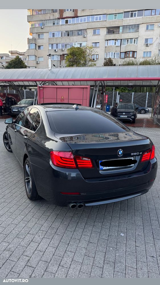 BMW Seria 5 520d Aut. - 5