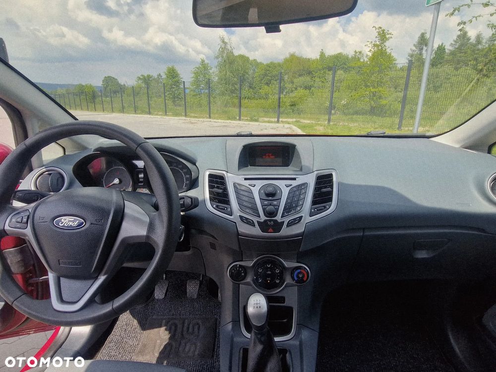 Ford Fiesta 1.3 Trend - 9