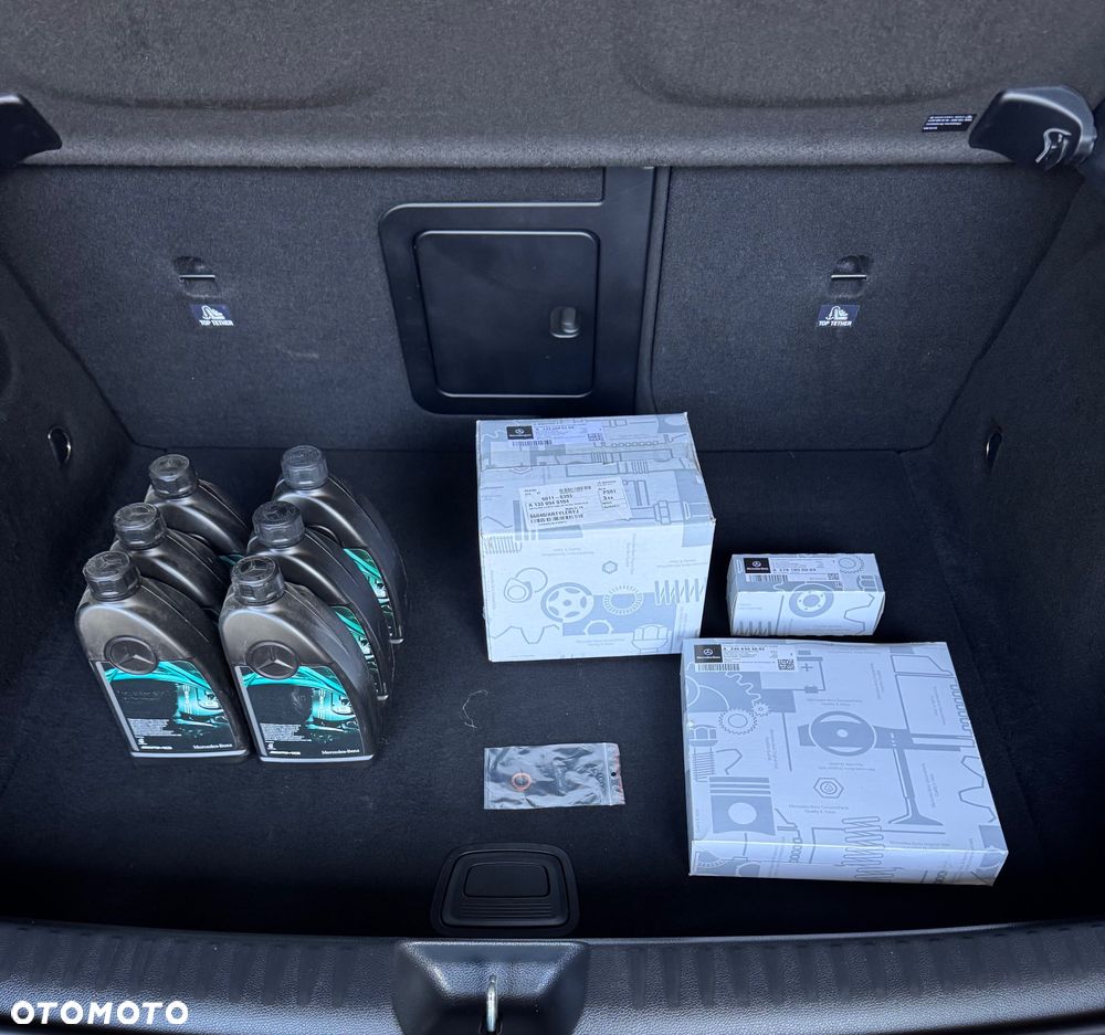 Mercedes-Benz GLA - 17
