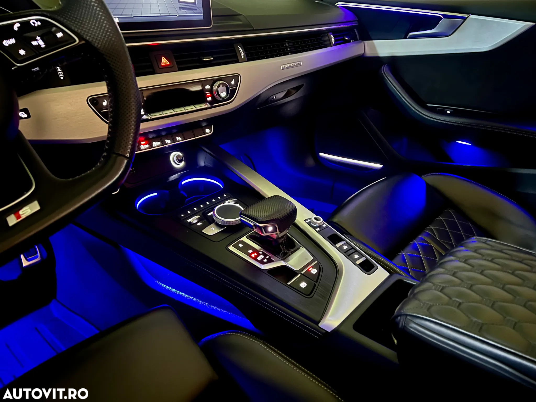 Audi A5 Cabrio 40 TDI quattro S tronic S line - 11