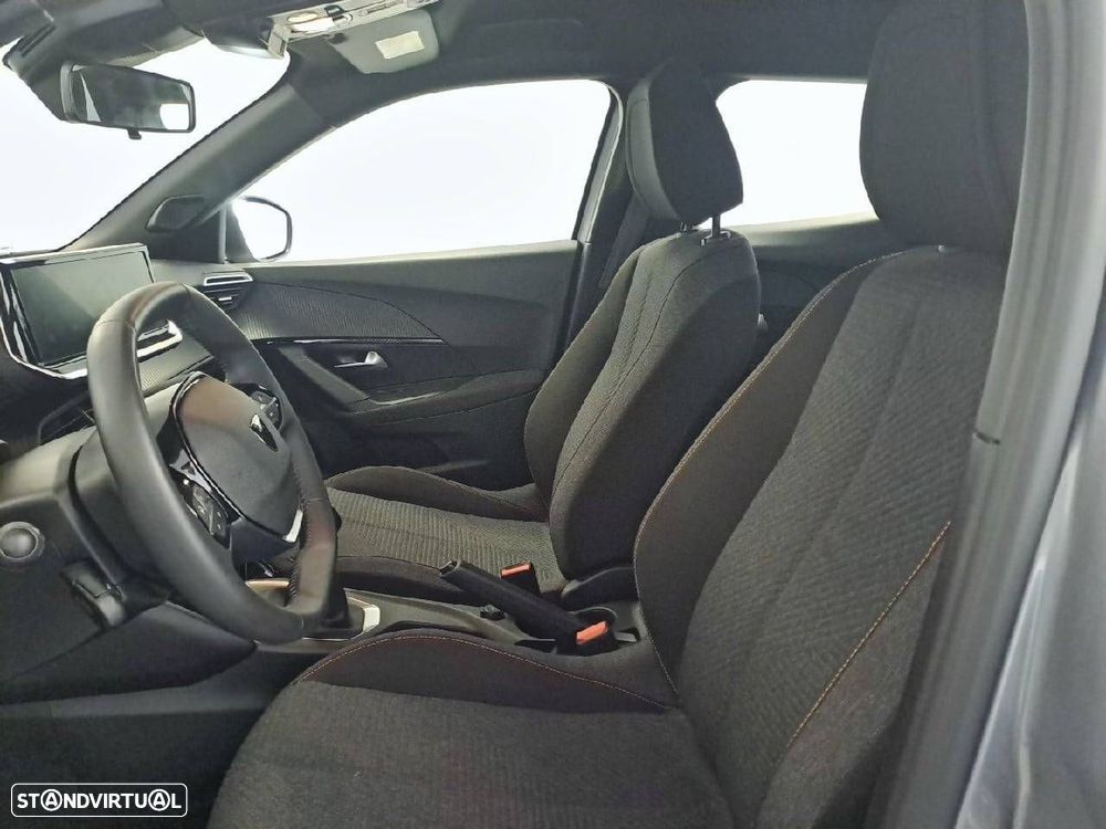 Peugeot 2008 1.2 Style - 9