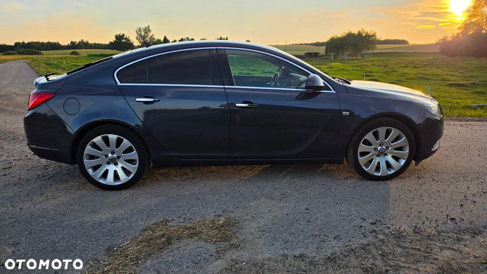Opel Insignia 2.0 T Sport 4x4 - 5