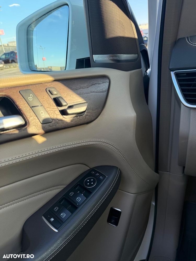 Mercedes-Benz ML - 10