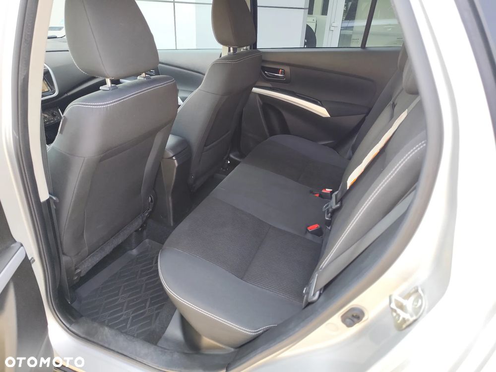 Suzuki SX4 S-Cross 1.0 T Premium - 9