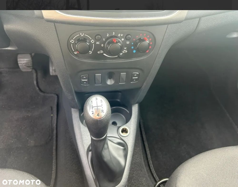 Dacia Sandero 0.9 TCe Laureate - 15