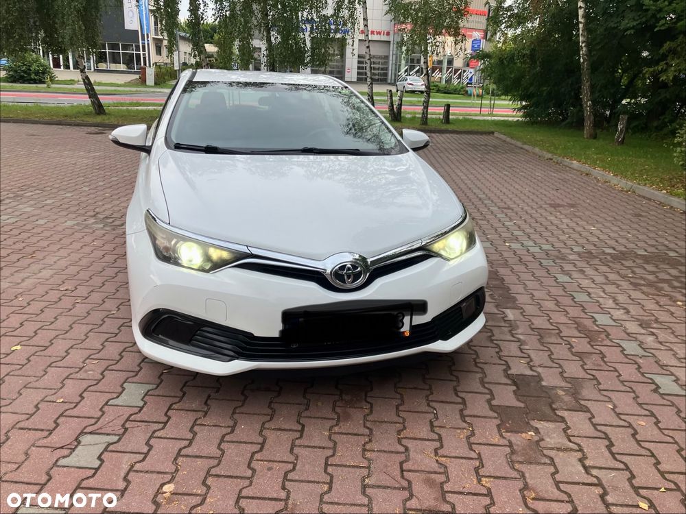 Toyota Auris 1.6 Active - 2