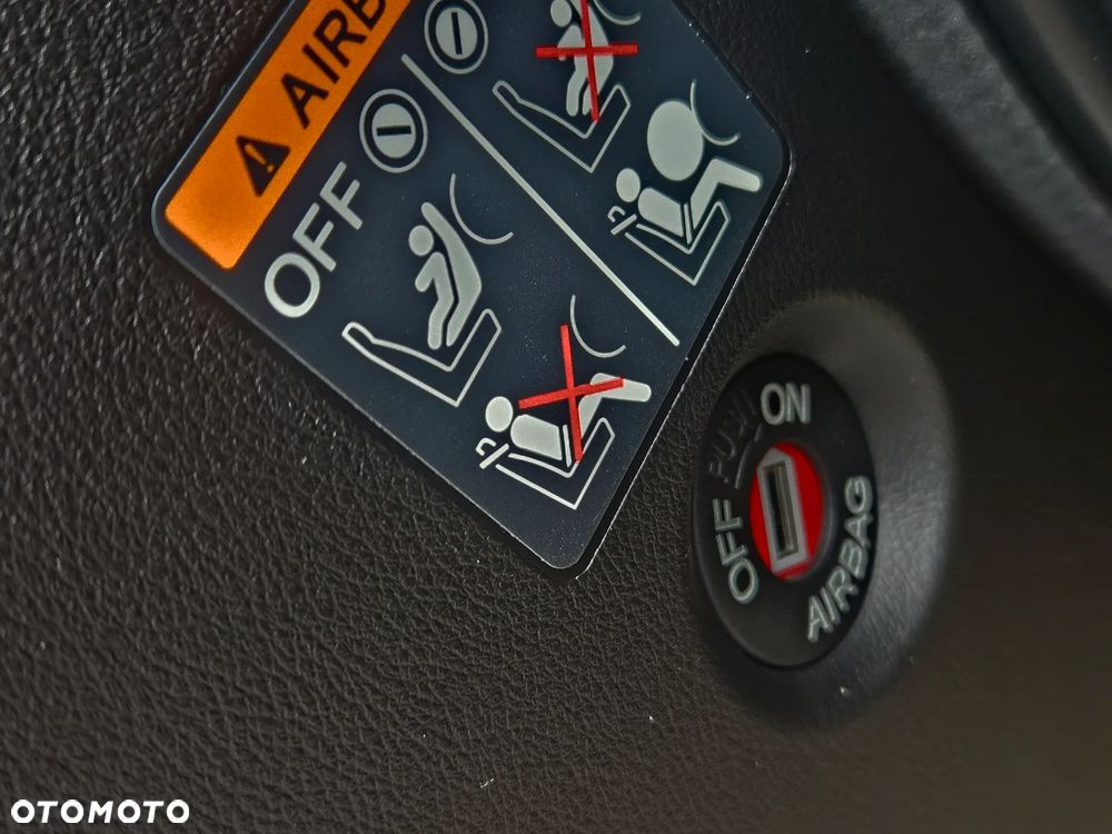 Honda Accord 2.0 Executive - 11