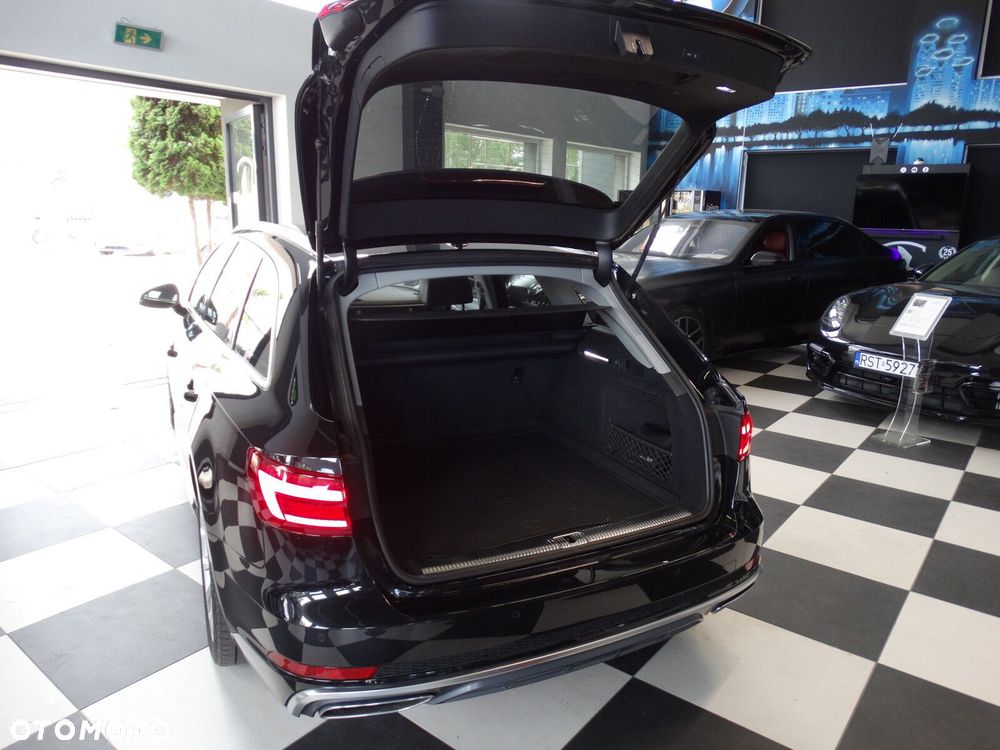 Audi A4 Avant - 28