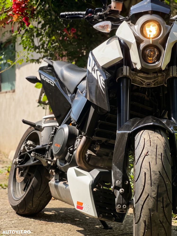 KTM 690 Duke - 6