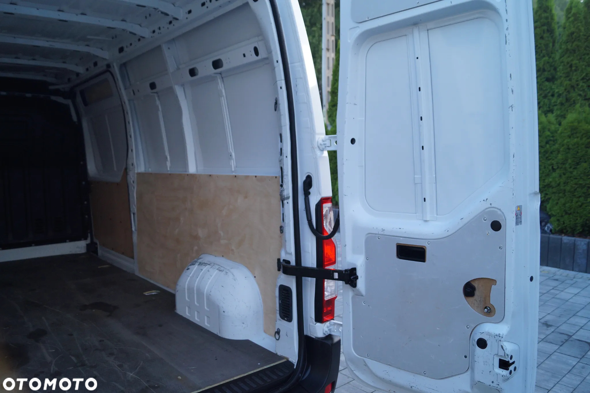 Opel Movano - 17