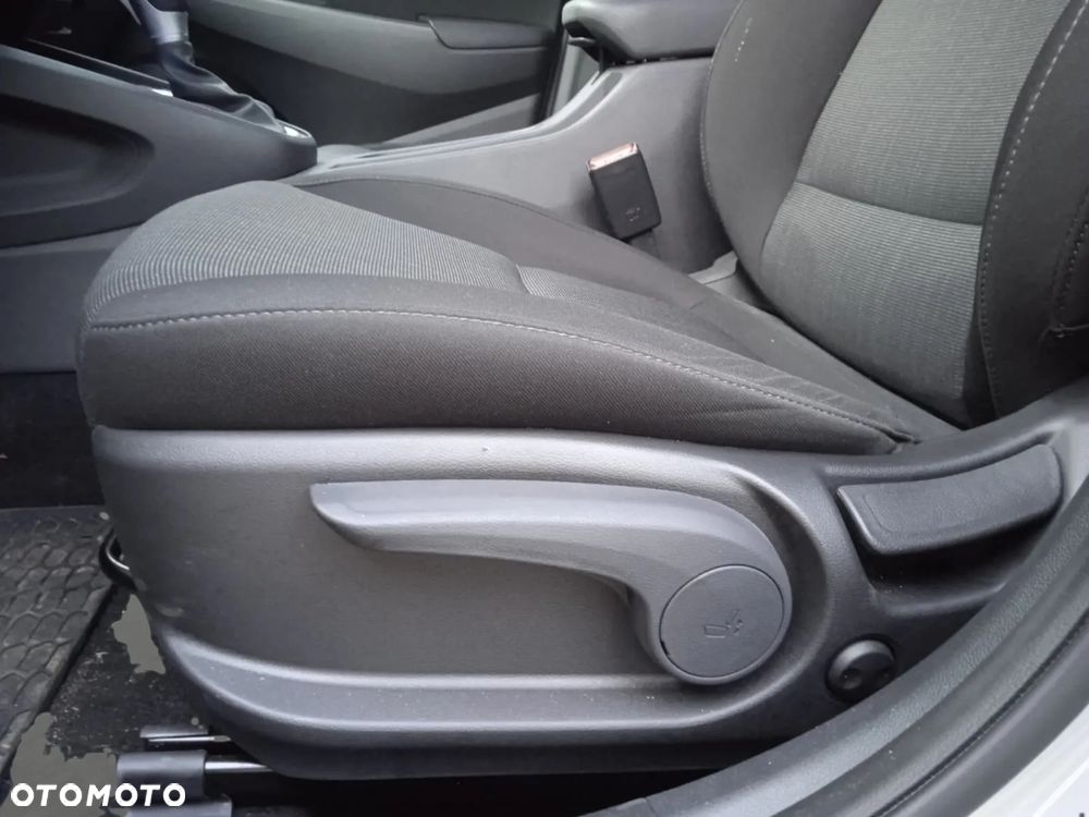 Hyundai Kona 1.0 T-GDI Smart DCT - 30