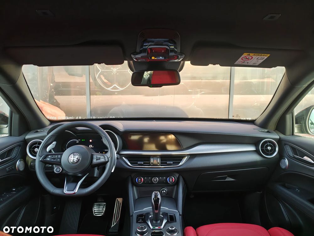 Alfa Romeo Stelvio 2.0 Turbo Veloce Q4 - 14