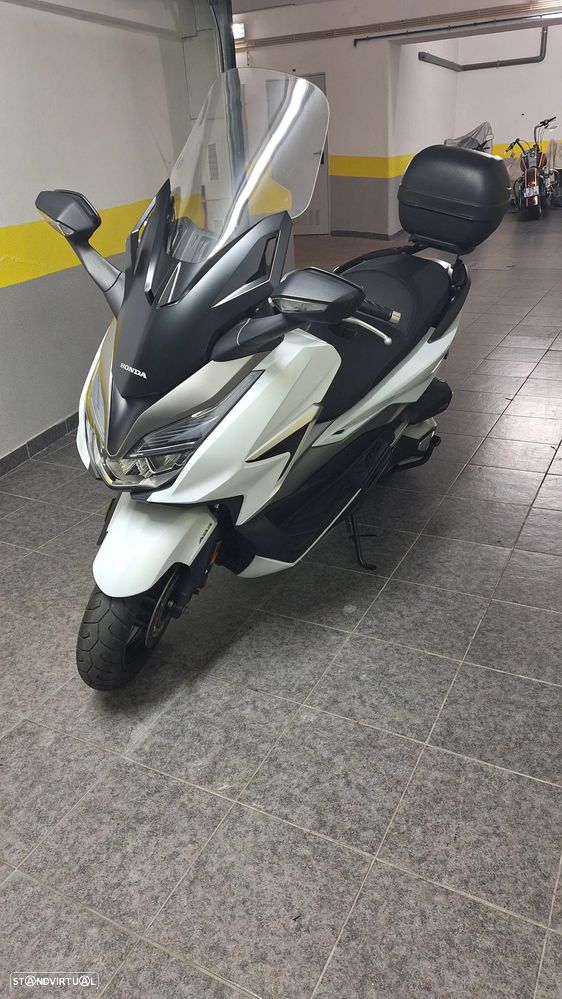Honda Forza - 6