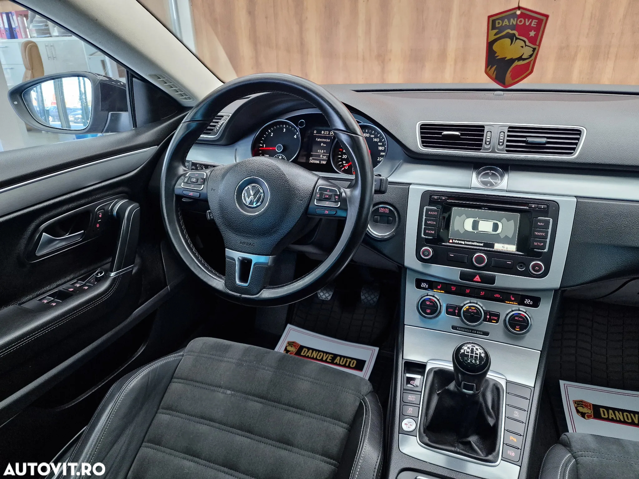 Volkswagen Passat CC 2.0 TDI BlueMotion Technology - 17
