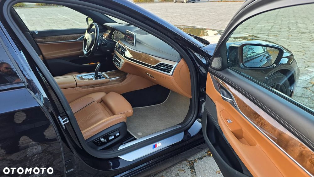 BMW Seria 7 740Li xDrive - 10