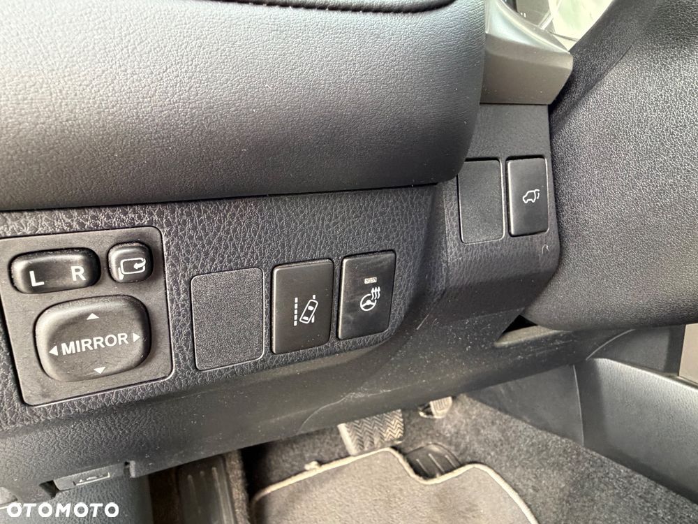 Toyota RAV4 - 17