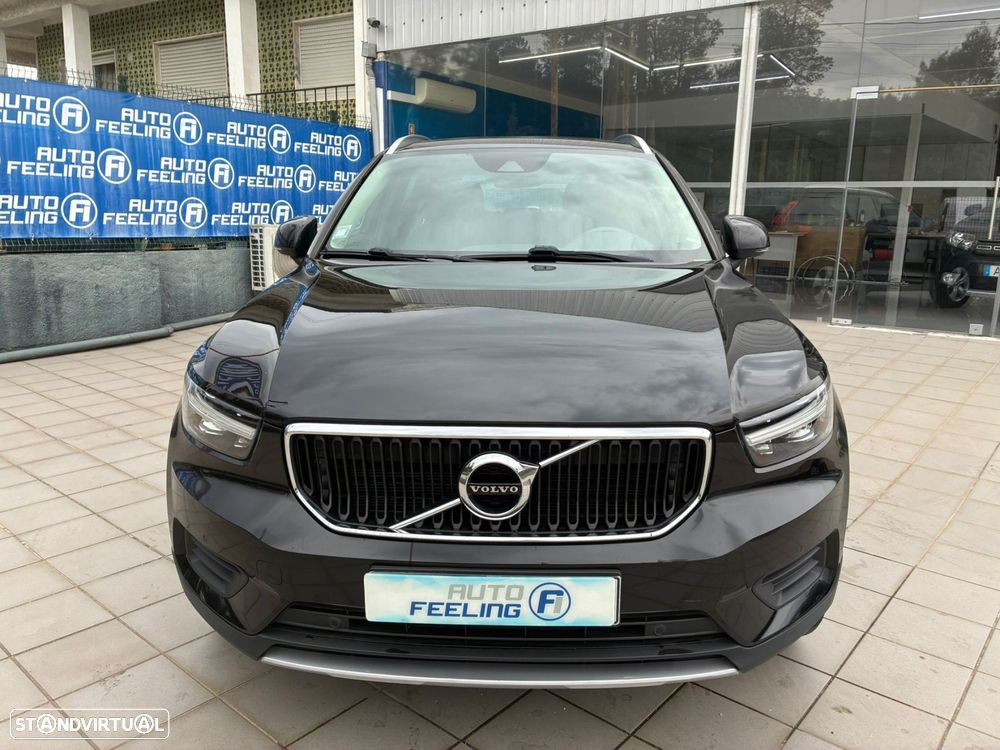 Volvo XC 40 1.5 T3 Momentum Tech Edition - 5