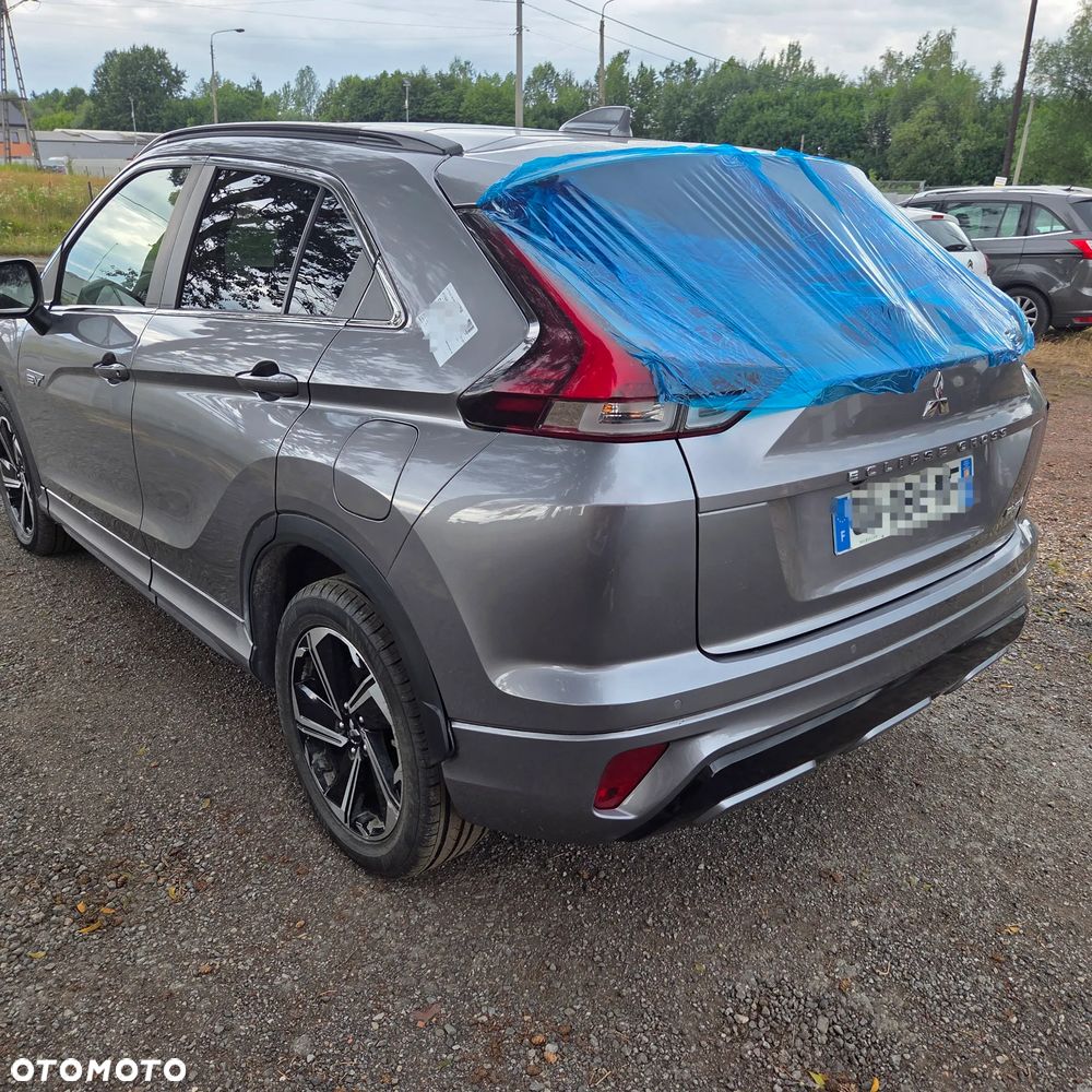 Mitsubishi Eclipse Cross 4WD Plus Select - 3