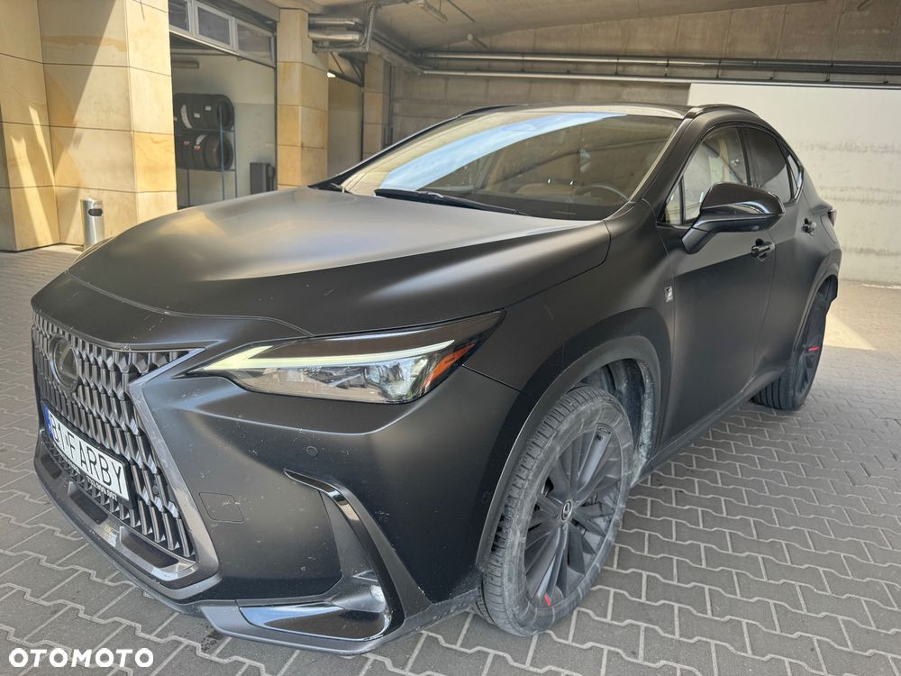 Lexus NX 350h F Sport AWD - 32
