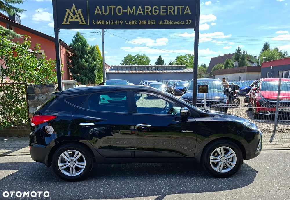 Hyundai ix35 1.6 2WD Fifa World Cup Edition - 5