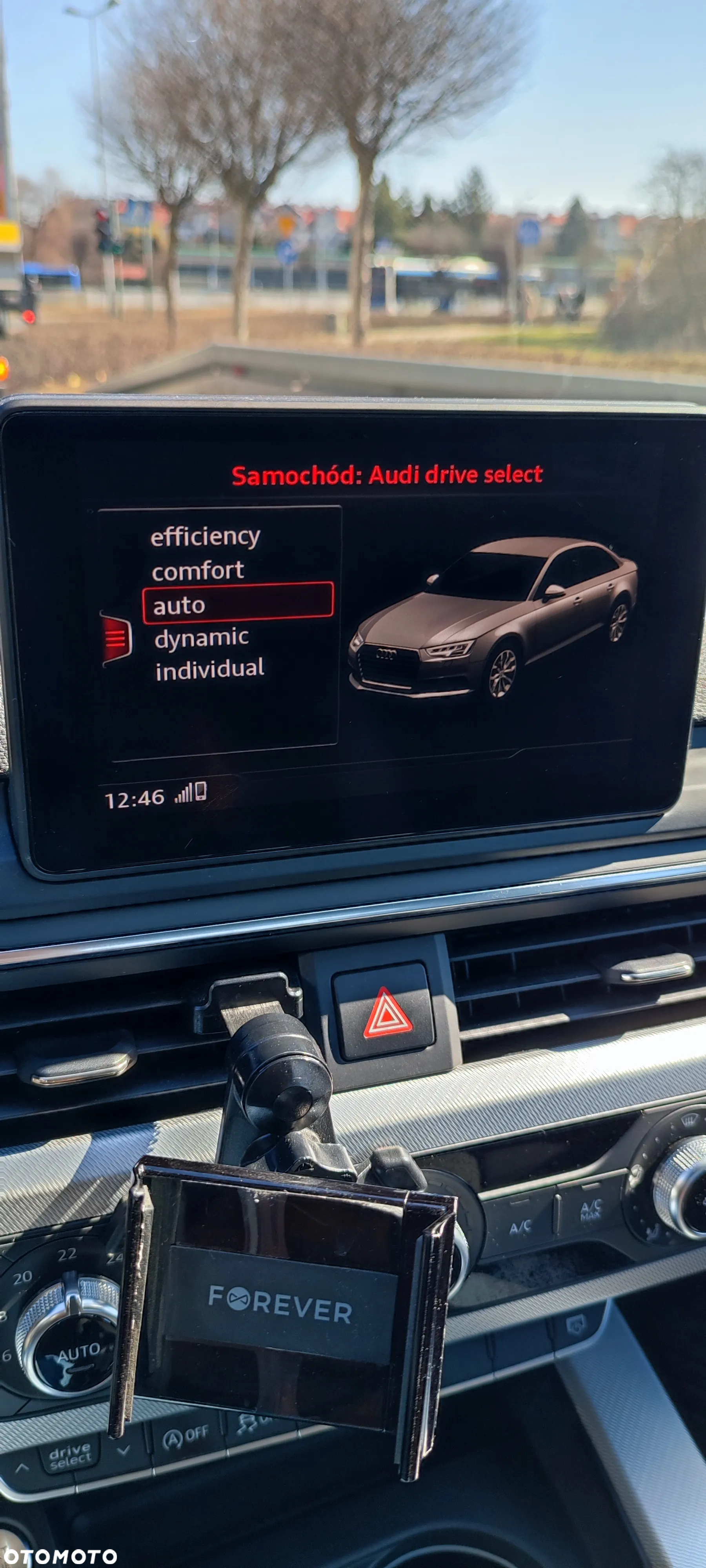 Audi A4 2.0 TFSI ultra Sport S tronic - 28