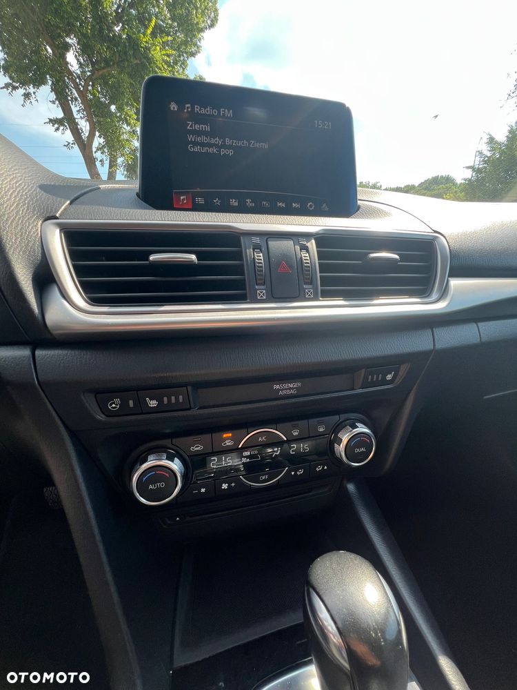 Mazda 3 - 17