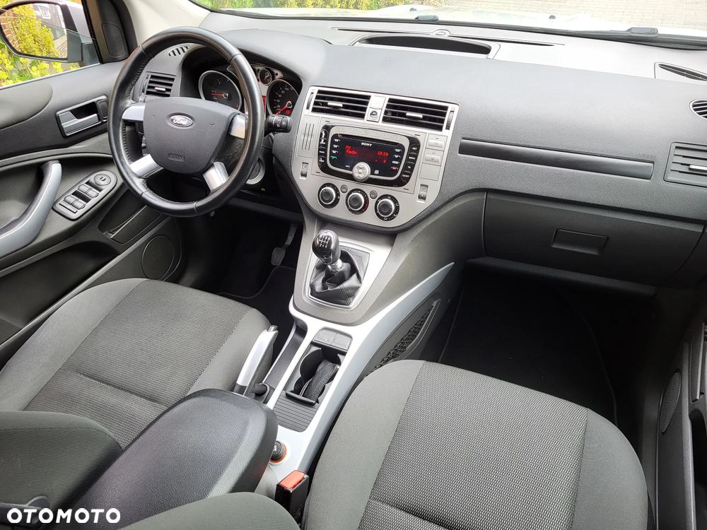 Ford Kuga - 7