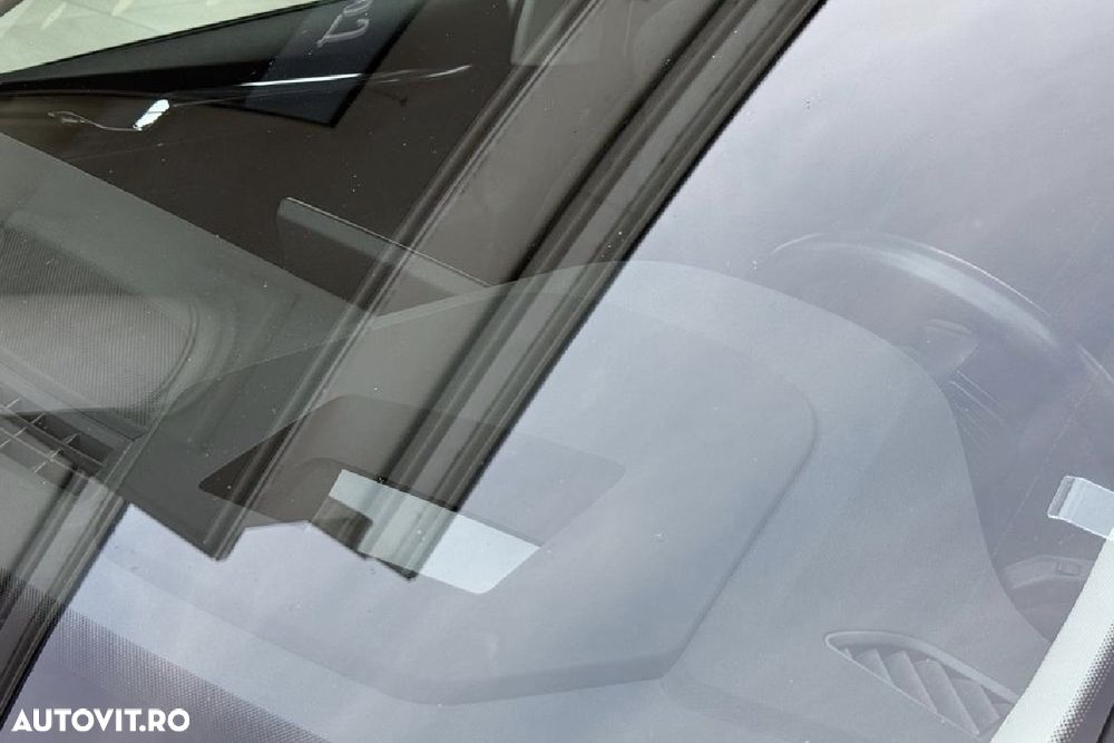 Skoda Octavia 2.0 TDI DSG First Edition - 13