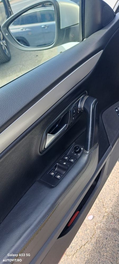 Volkswagen Passat CC - 17