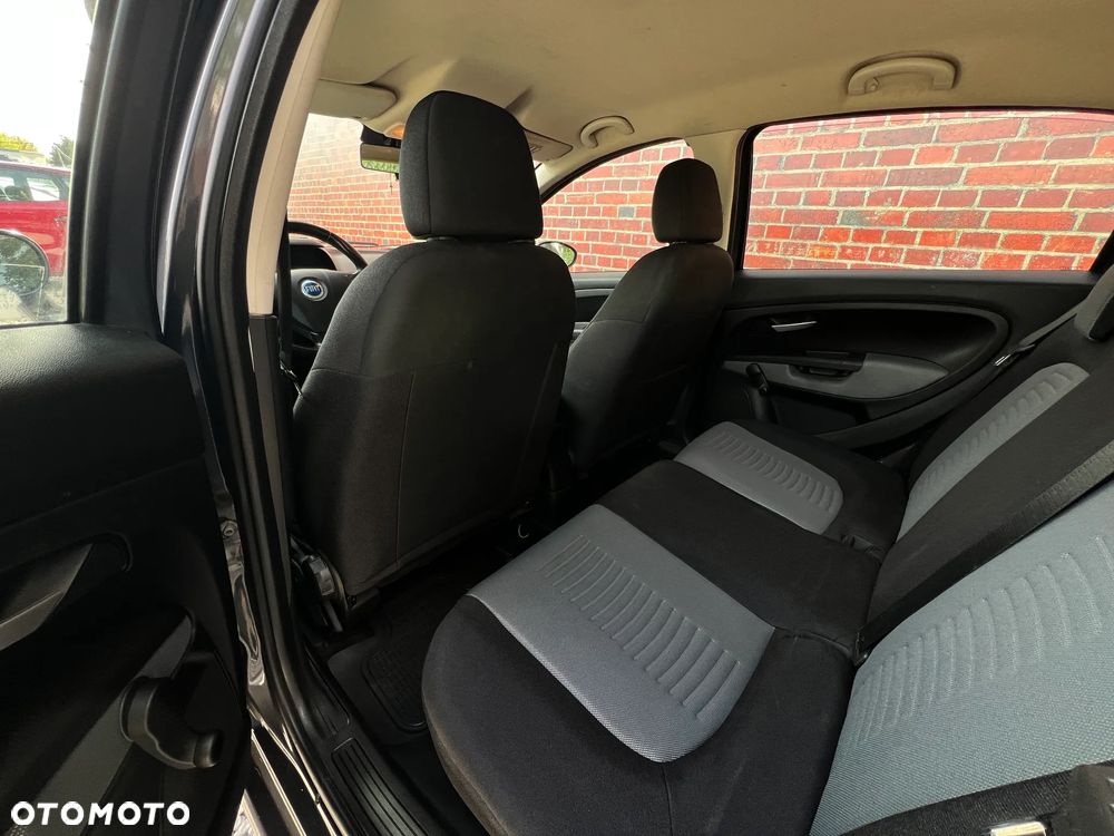 Fiat Punto - 12