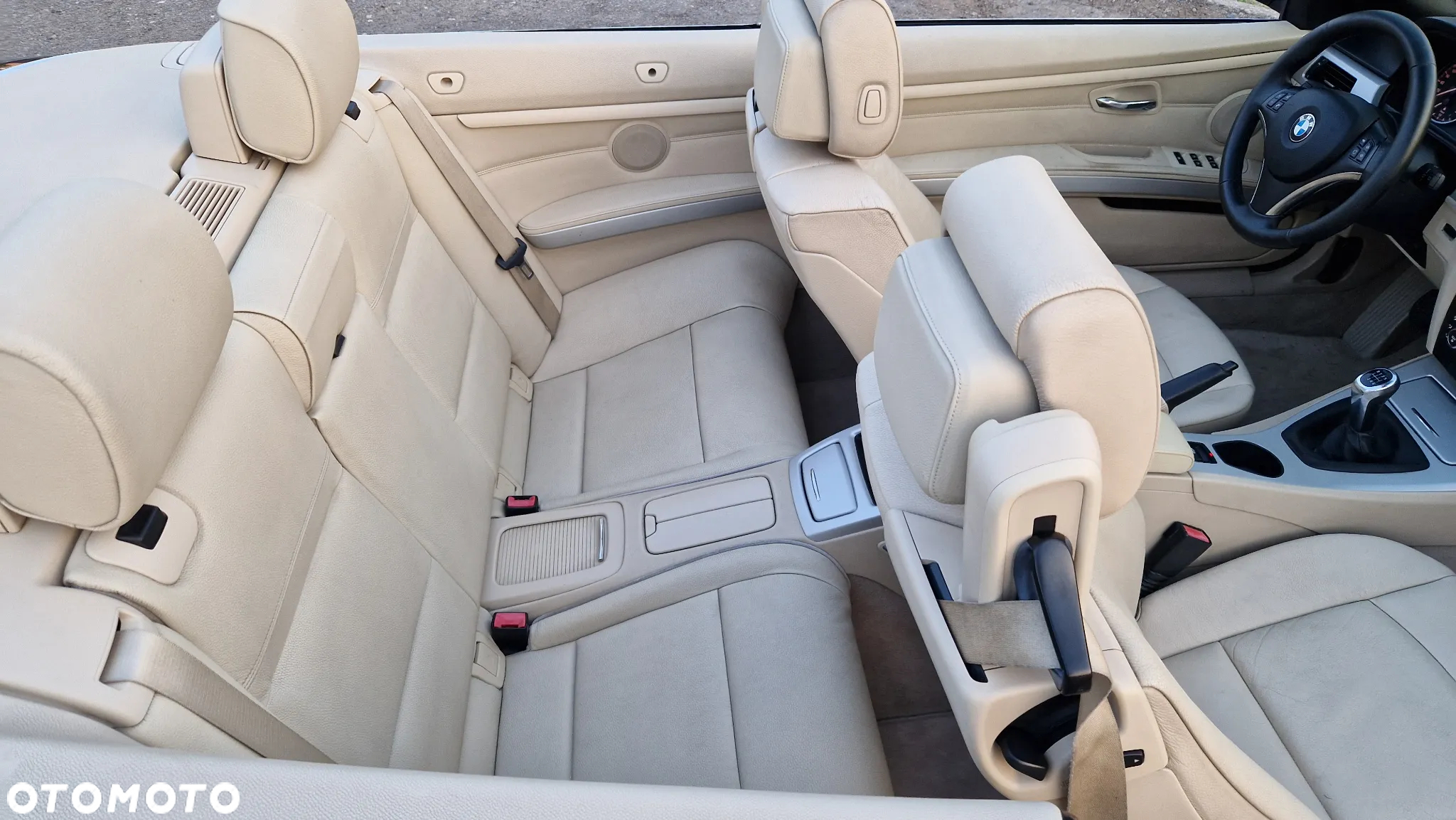 BMW Seria 3 320d DPF Cabrio - 14