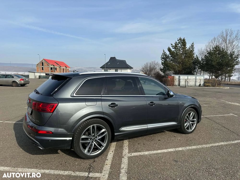 Audi SQ7 - 4