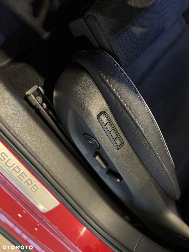 Skoda Superb 2.0 TSI DSG 4x4 Sportline - 16