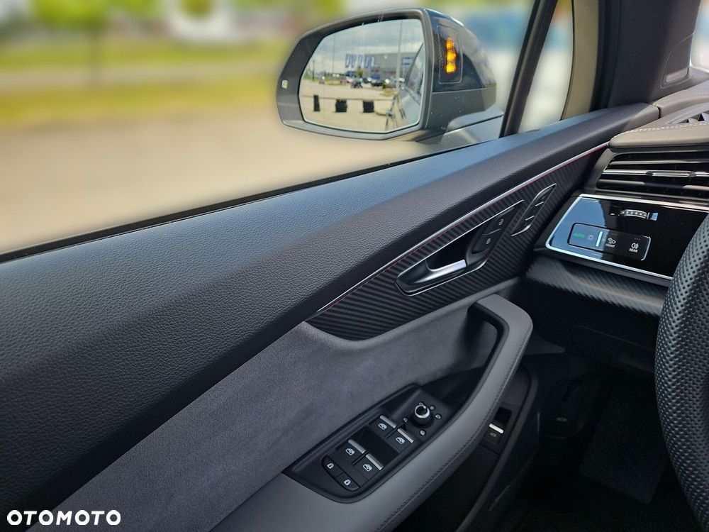 Audi Q7 - 17