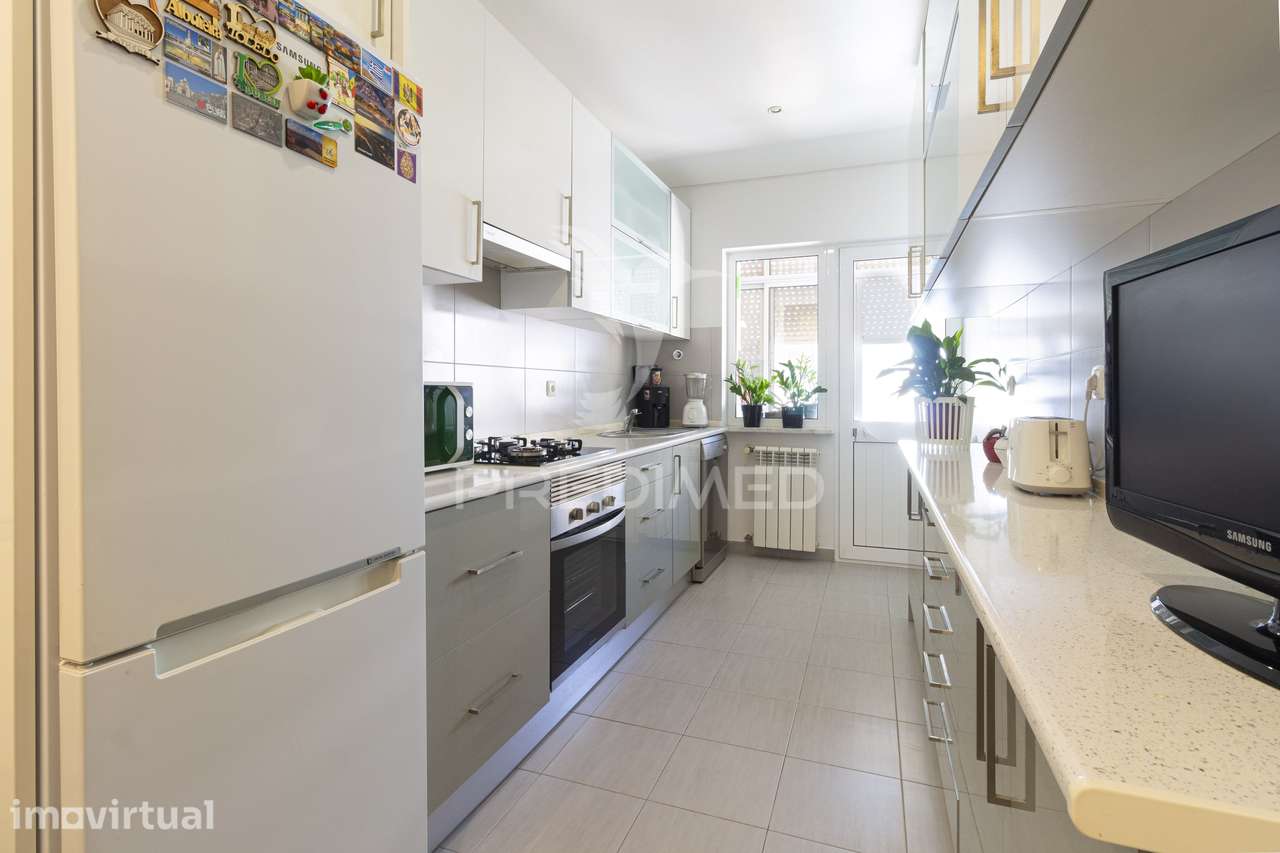 Apartamento T3 C/ Varanda - Grande imagem: 3/37