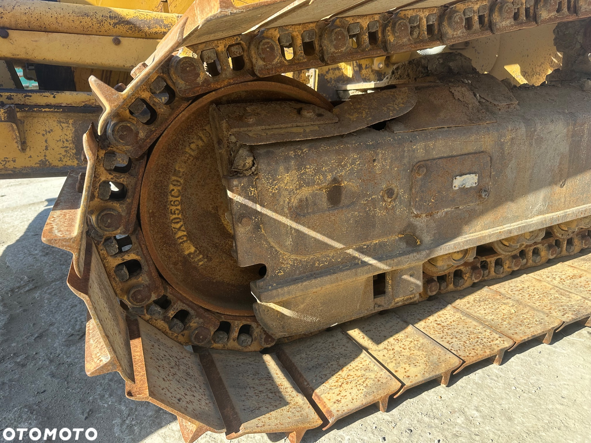 Caterpillar D4K LGP - 6