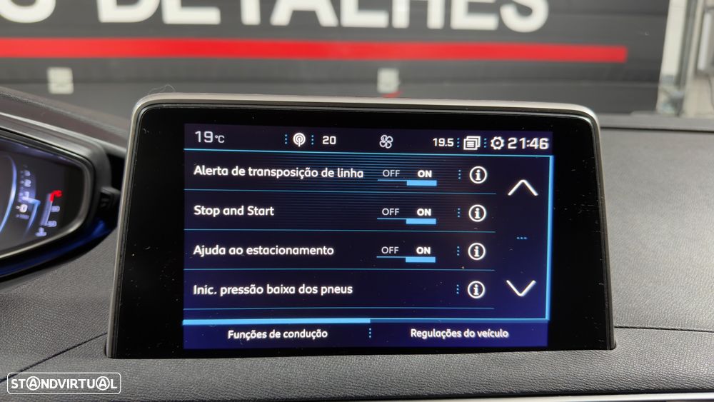 Peugeot 3008 PureTech 130 Stop & Start GPF Allure - 24