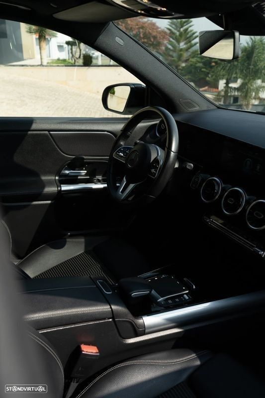 Mercedes-Benz GLA 180 d - 10