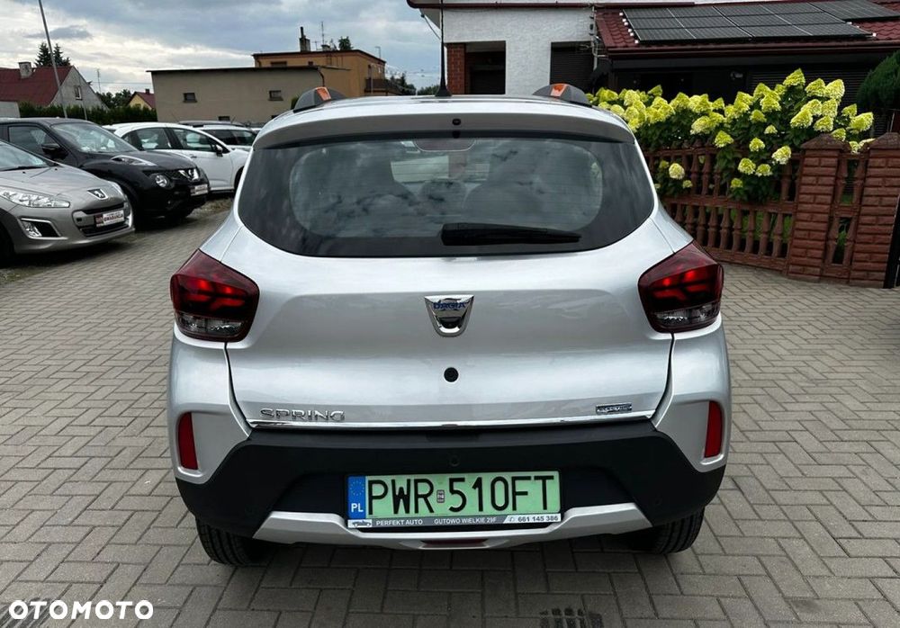 Dacia Spring - 34