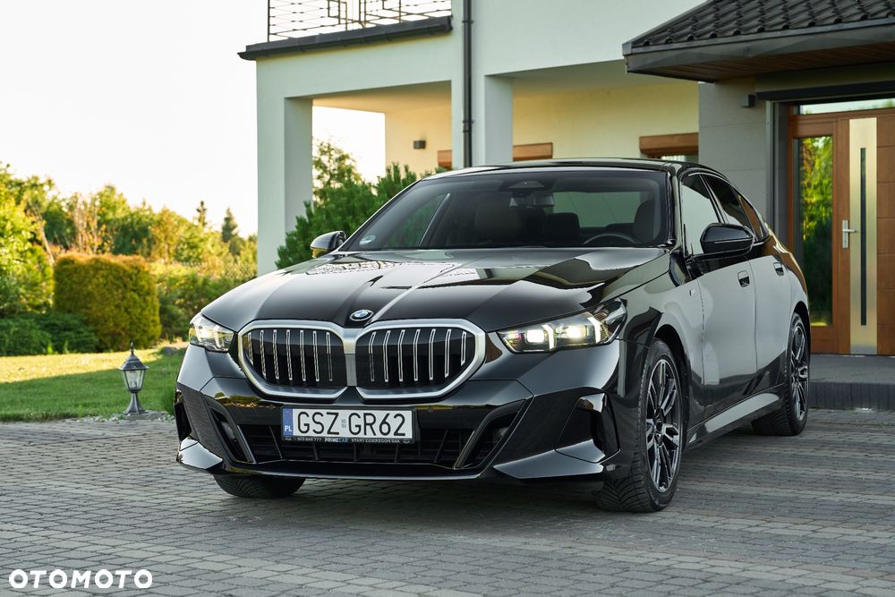 BMW Seria 5 520i mHEV M Sport sport - 2