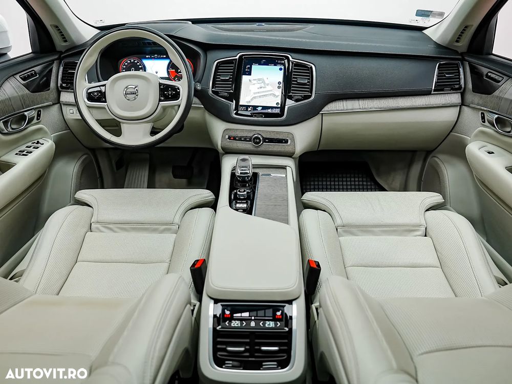 Volvo XC 90 T8 AWD Recharge Geartronic Inscription - 10
