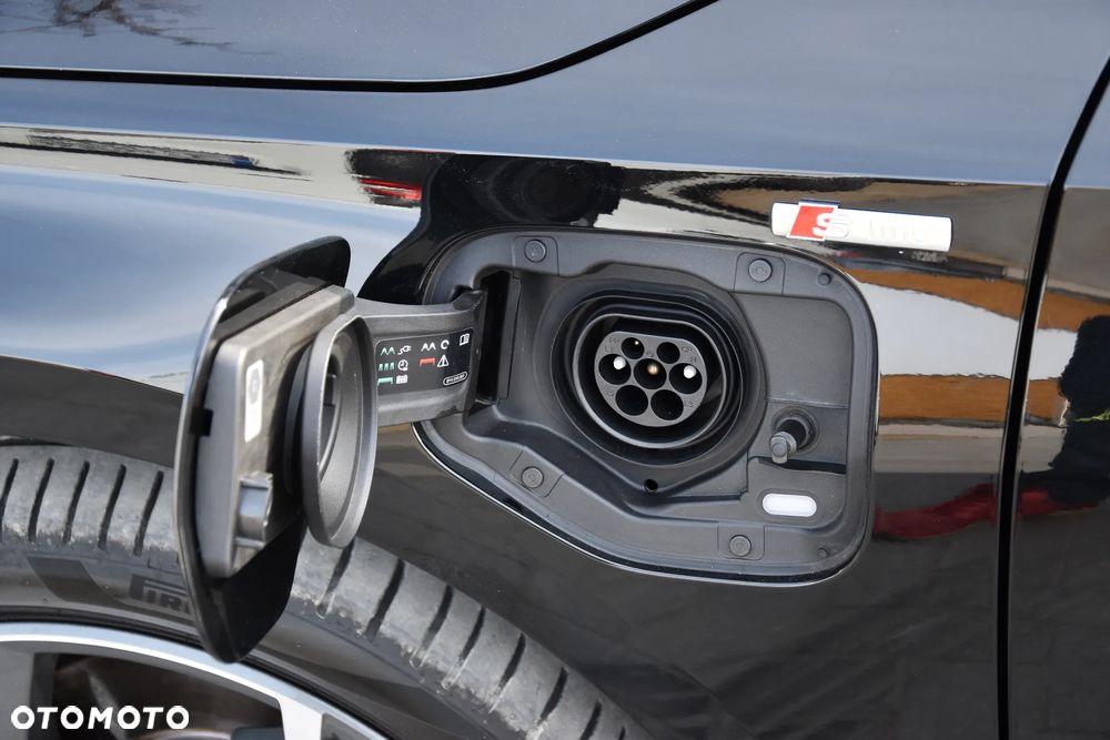 Audi A3 Sportback 40 TFSIe S tronic S line - 24