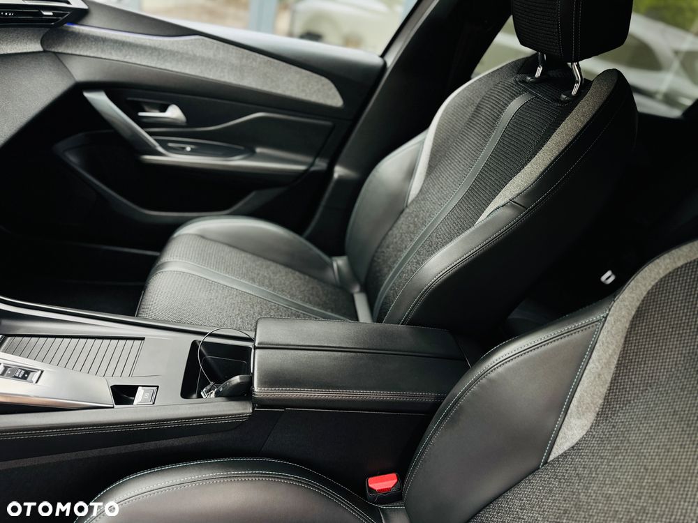 Peugeot 308 BlueHDi 130 EAT8 Allure Pack - 9