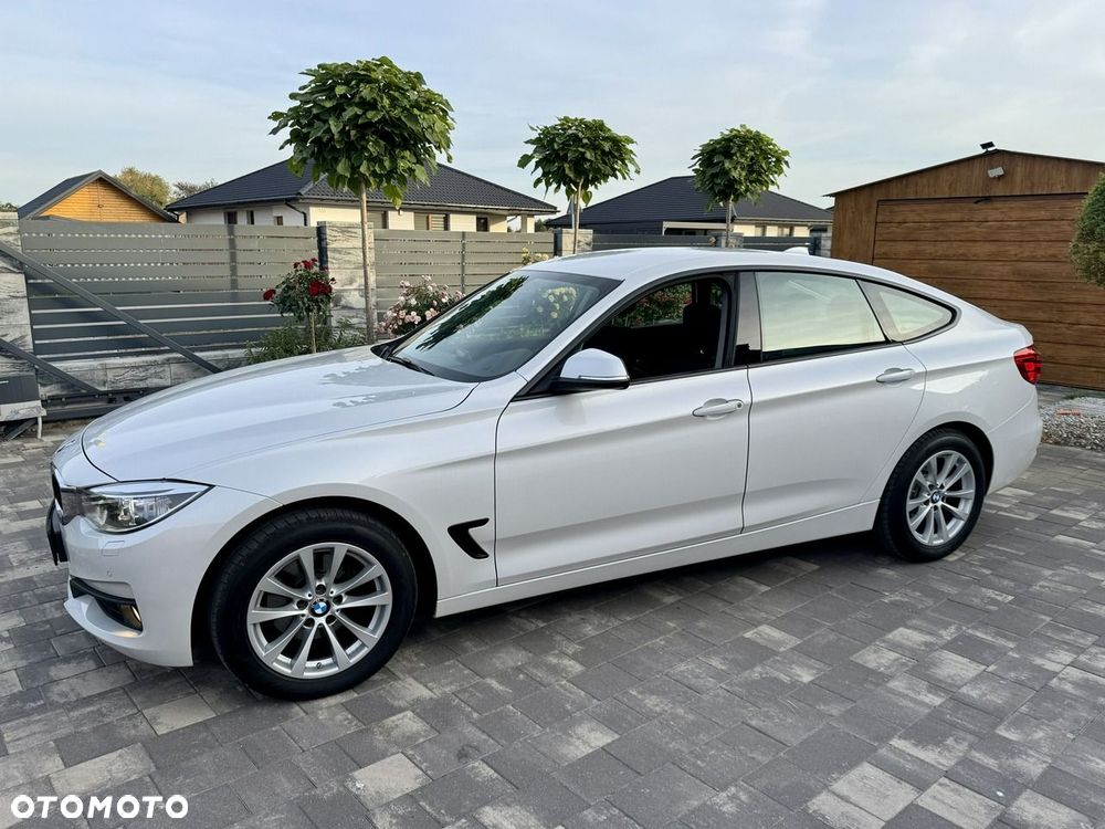 BMW 3GT - 24