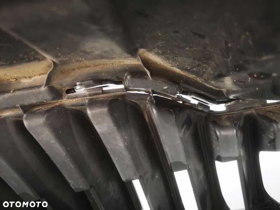 SKODA FABIA III 14- 6V0 NA SPRYSKI + 4 x PDC ZDERZAKA PRZEDNI PRZÓD NR AUKCJI NZ399 - 25