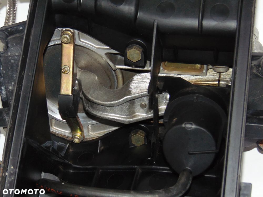 KE-Jetronic rozdzielacz paliwa 0438121049 034133353C 0438101029 Audi 100 C4 80 B4 90 Coupe Cabrio 2.3 2.3E R5 - 10